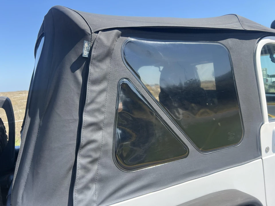 2005 Jeep TJ Wrangler - Image 22 of 31
