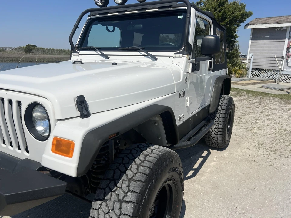 2005 Jeep TJ Wrangler - Image 16 of 31