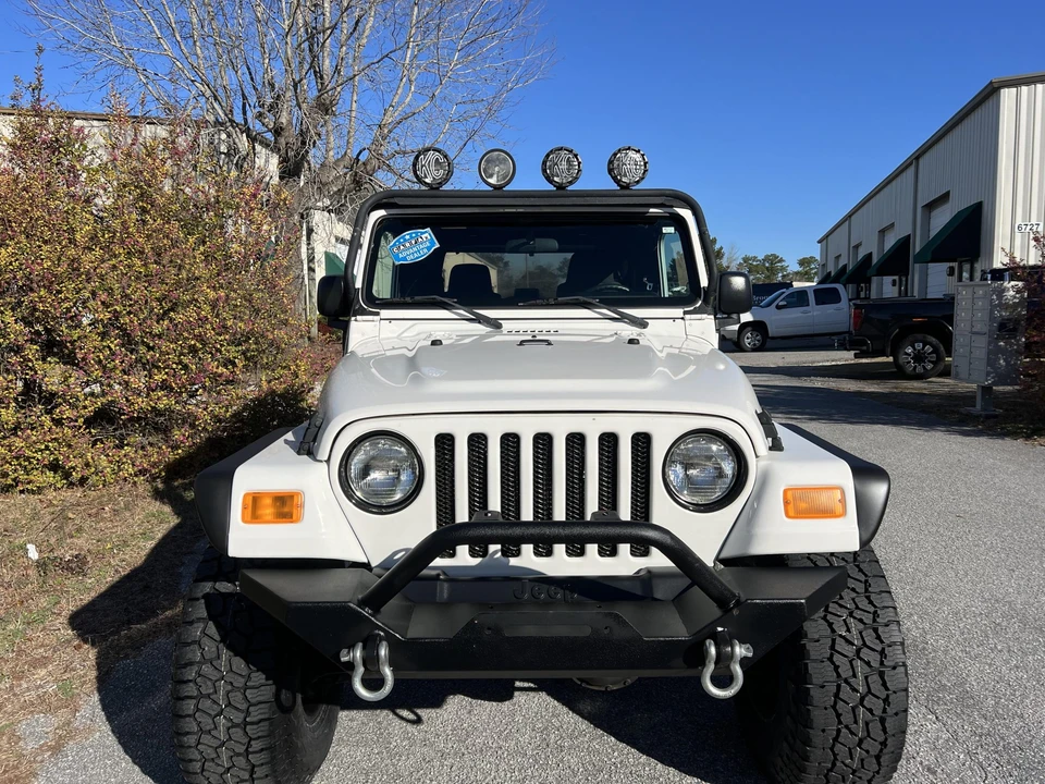 2005 Jeep TJ Wrangler - Image 9 of 31