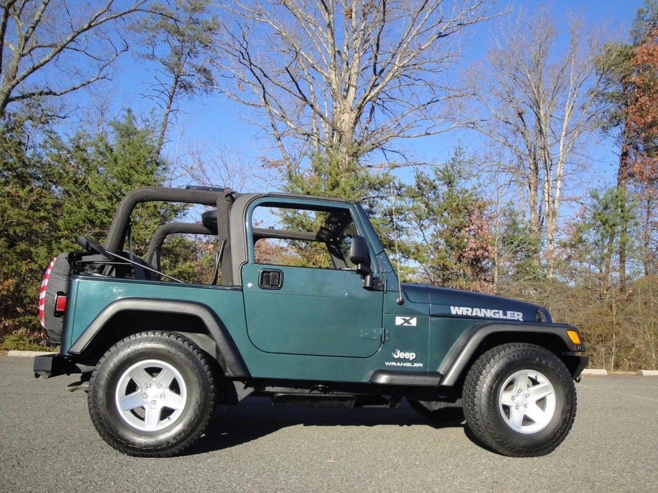 2005 Jeep TJ Wrangler - Image 24 of 31