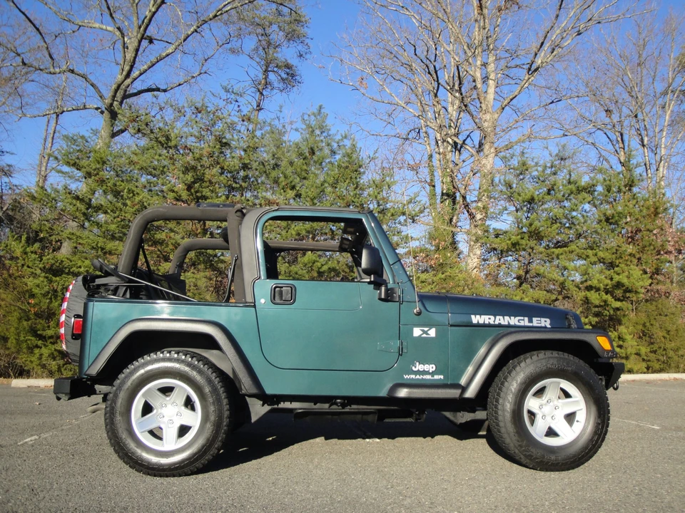 2005 Jeep TJ Wrangler - Image 25 of 31