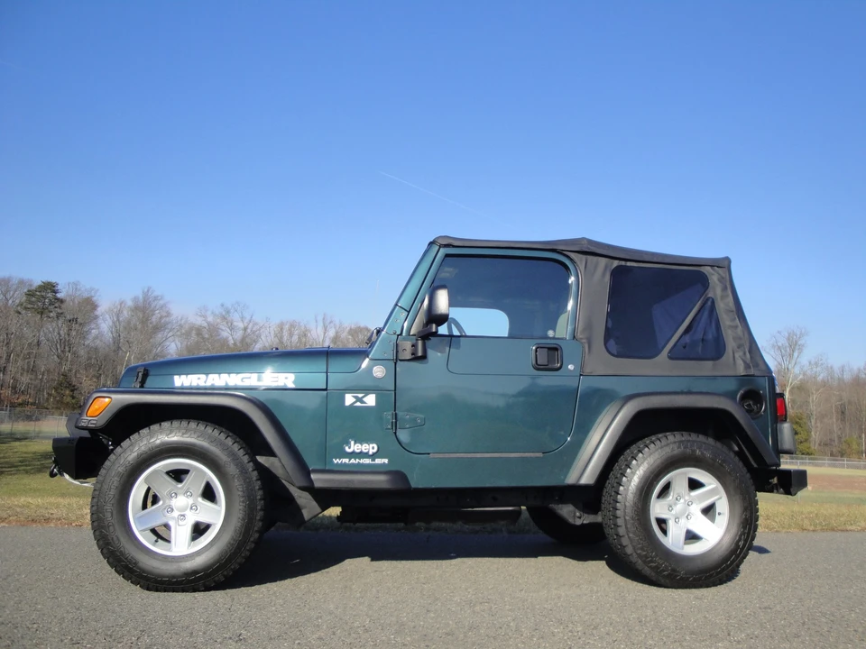 2005 Jeep TJ Wrangler - Image 16 of 31