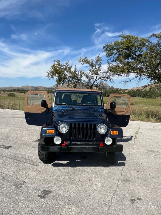 2005 Jeep TJ Wrangler - Image 2 of 21