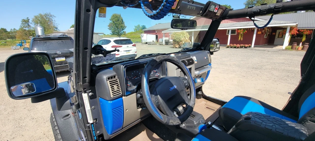 2005 Jeep TJ Wrangler - Image 9 of 21