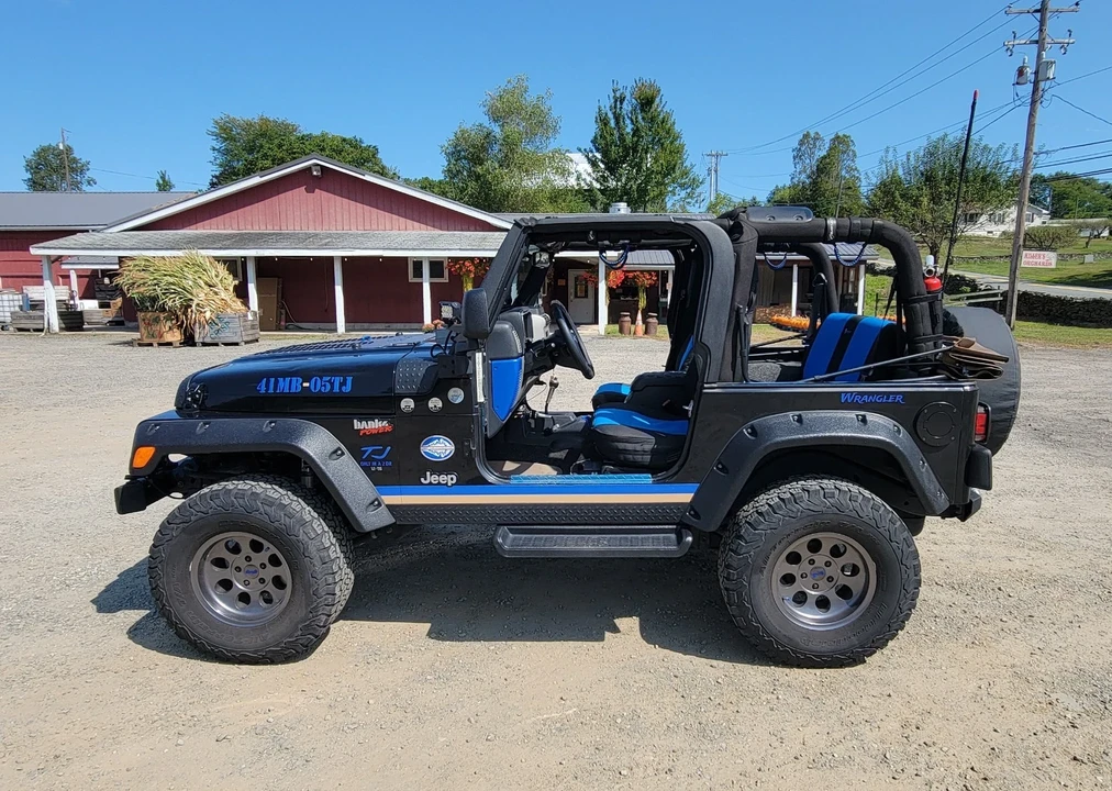 2005 Jeep TJ Wrangler - Image 3 of 21