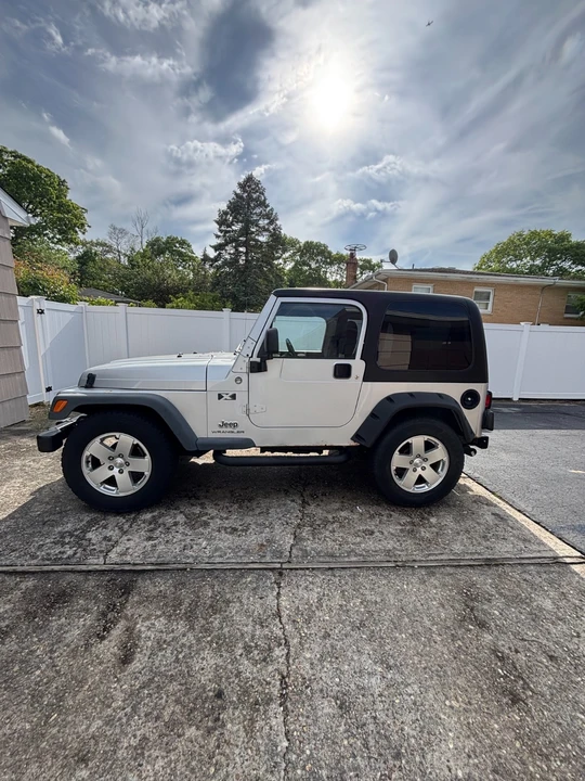 2005 Jeep TJ Wrangler - Image 2 of 19