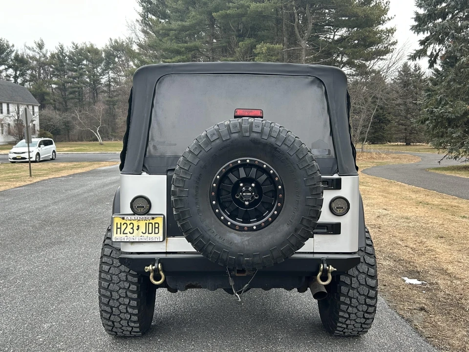 2005 Jeep TJ Wrangler - Image 19 of 31
