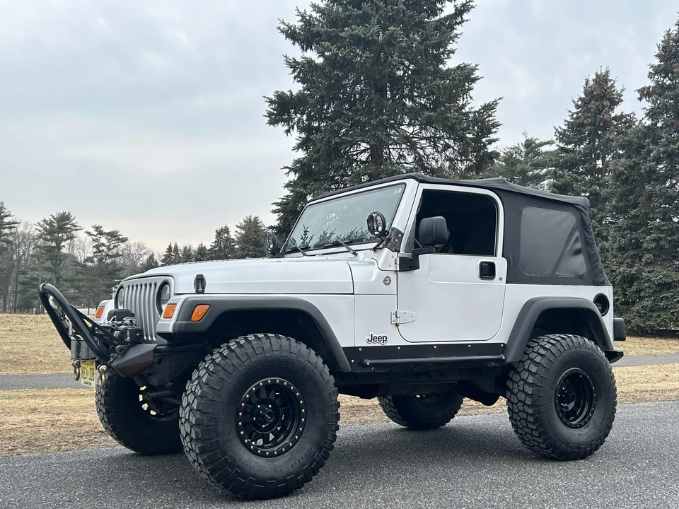 2005 Jeep TJ Wrangler - Image 26 of 31
