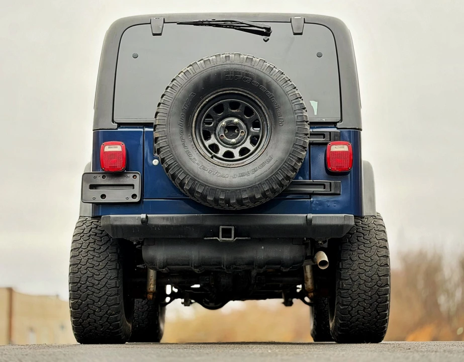 2005 Jeep TJ Wrangler - Image 15 of 31