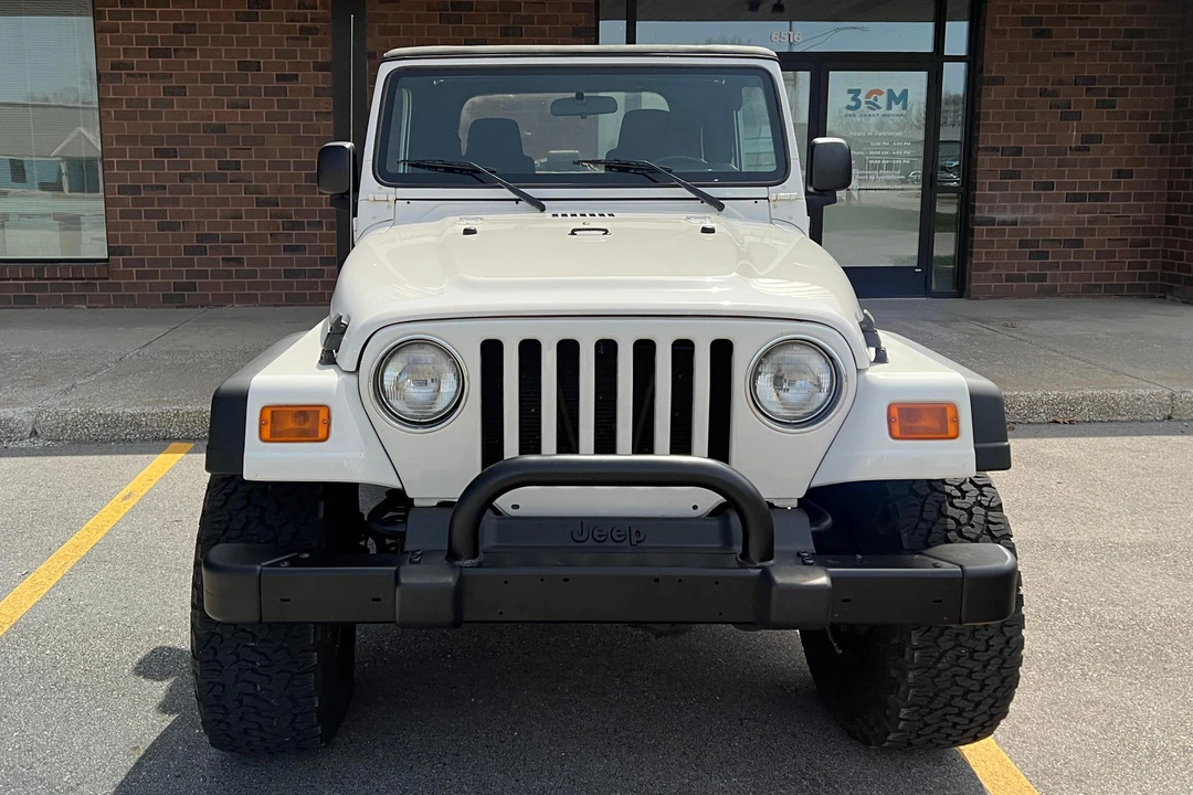 2005 Jeep TJ Wrangler - Image 2 of 31