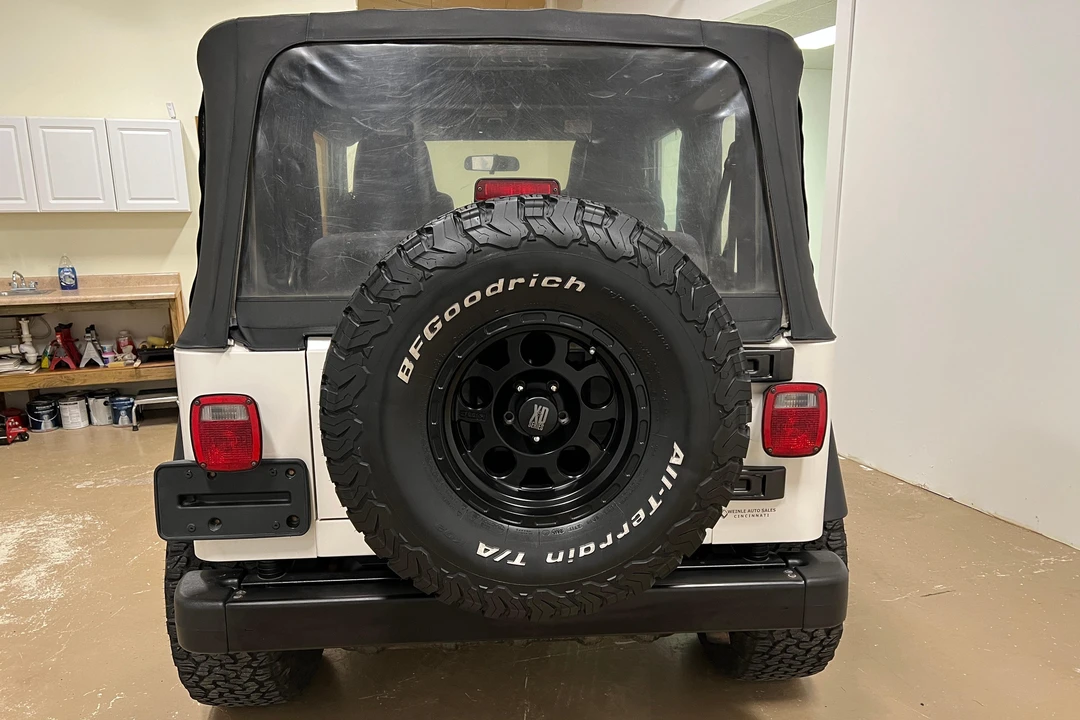 2005 Jeep TJ Wrangler - Image 5 of 31