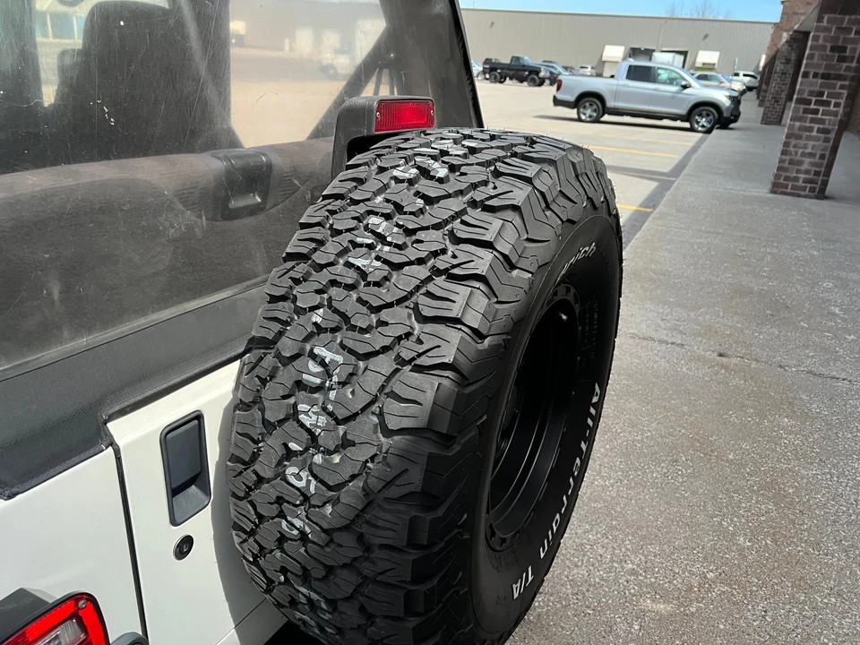 2005 Jeep TJ Wrangler - Image 20 of 31