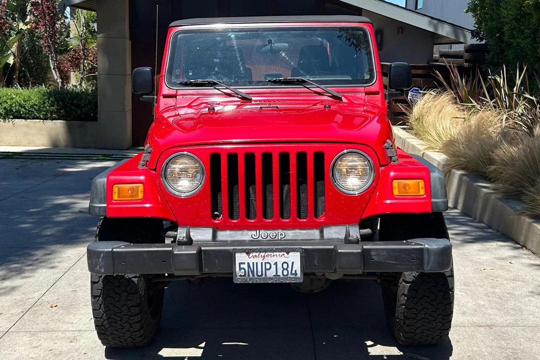 2005 Jeep TJ Wrangler - Image 2 of 31