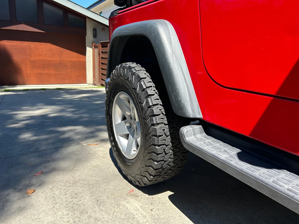 2005 Jeep TJ Wrangler - Image 29 of 31