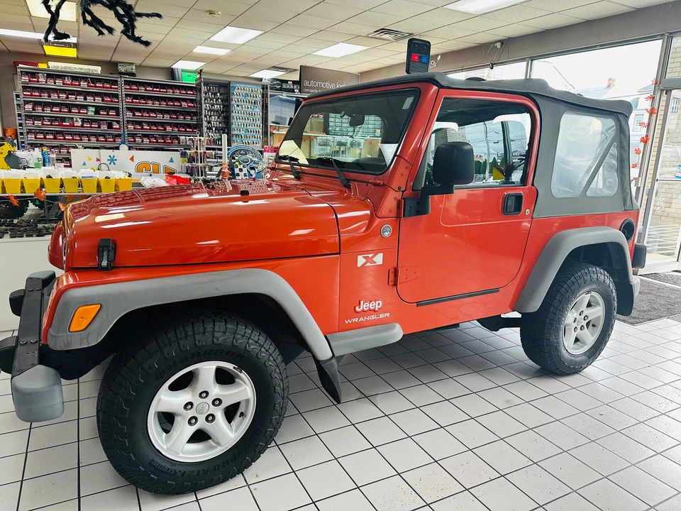 2005 Jeep TJ Wrangler - Image 21 of 31