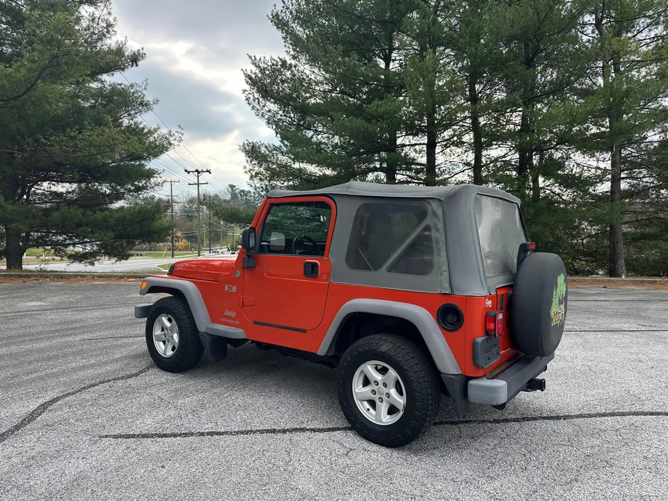 2005 Jeep TJ Wrangler - Image 30 of 31