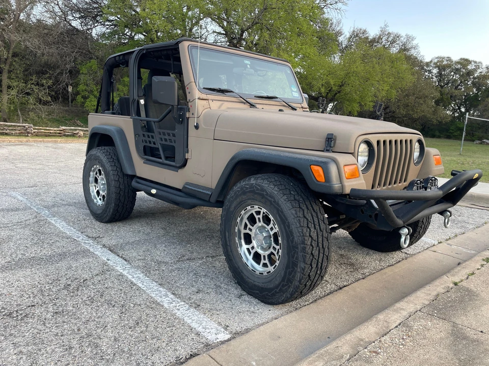 2005 Jeep TJ Wrangler - Image 23 of 31