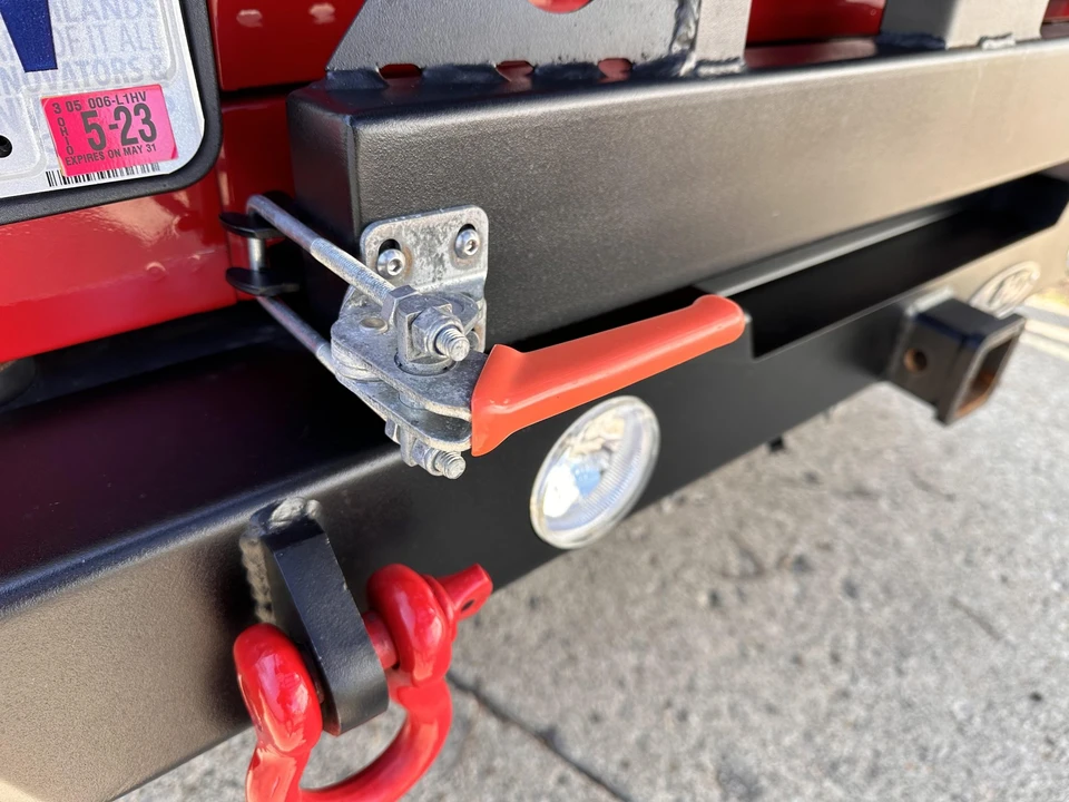 2005 Jeep TJ Wrangler - Image 28 of 31