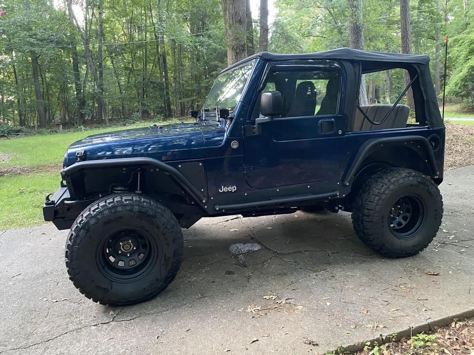 2005 Jeep TJ Wrangler - Image 9 of 31