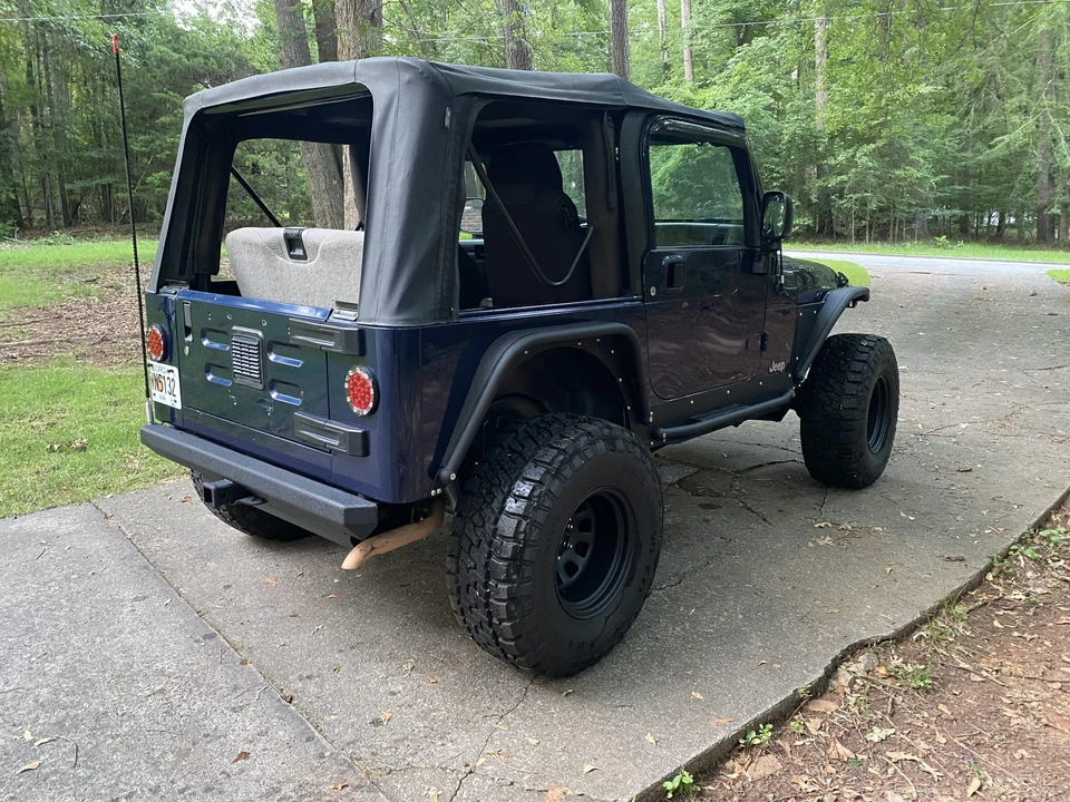 2005 Jeep TJ Wrangler - Image 18 of 31