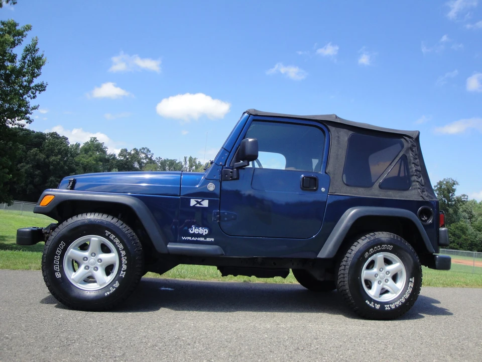 2005 Jeep TJ Wrangler - Image 25 of 31