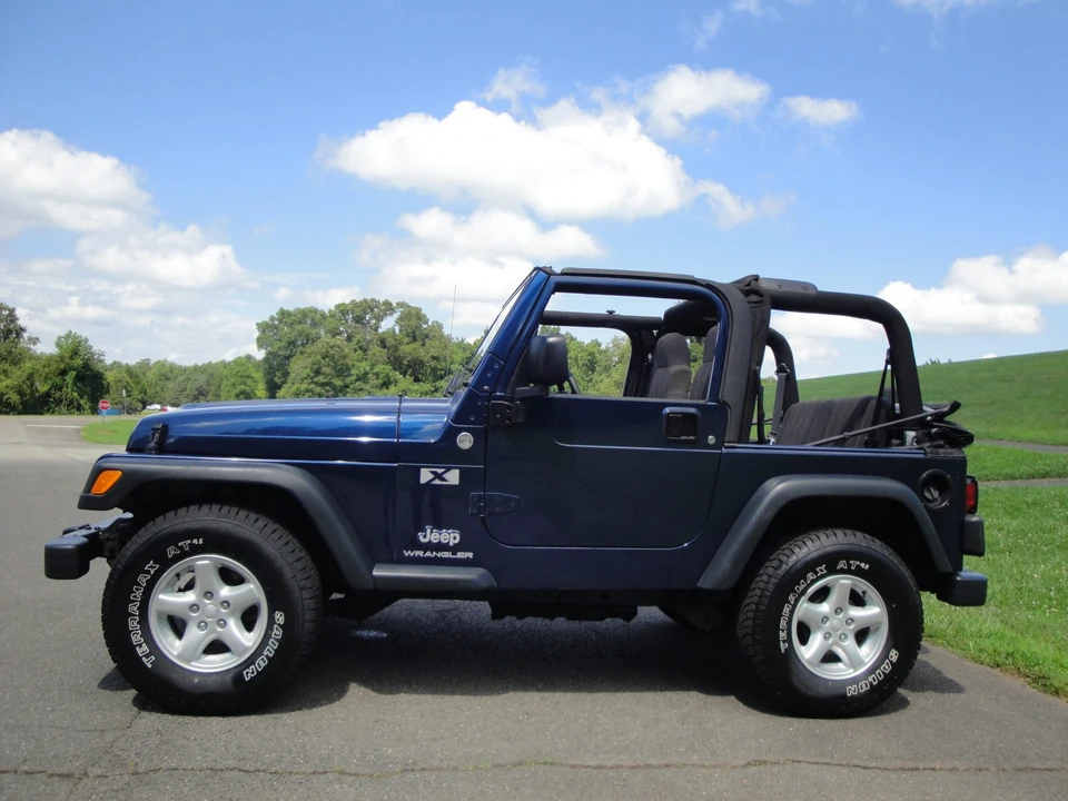 2005 Jeep TJ Wrangler - Image 16 of 31