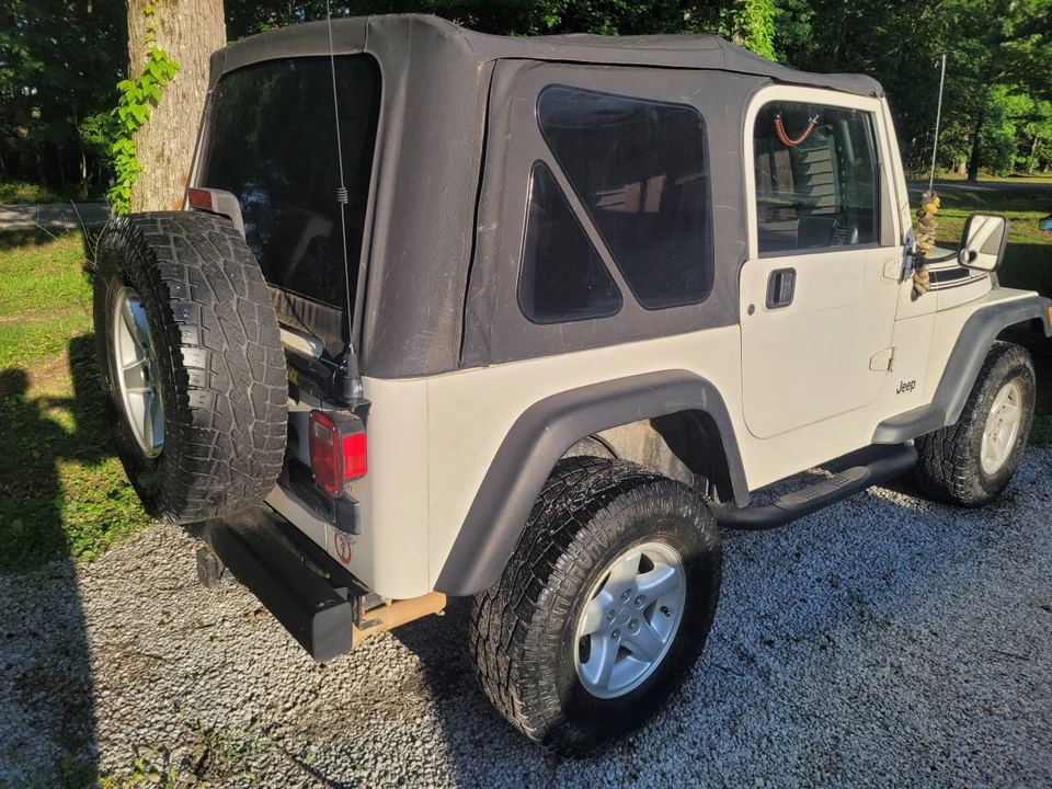 2005 Jeep TJ Wrangler - Image 3 of 9