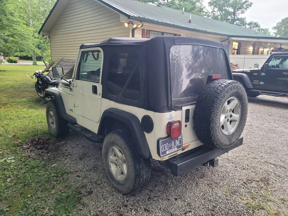 2005 Jeep TJ Wrangler - Image 6 of 9