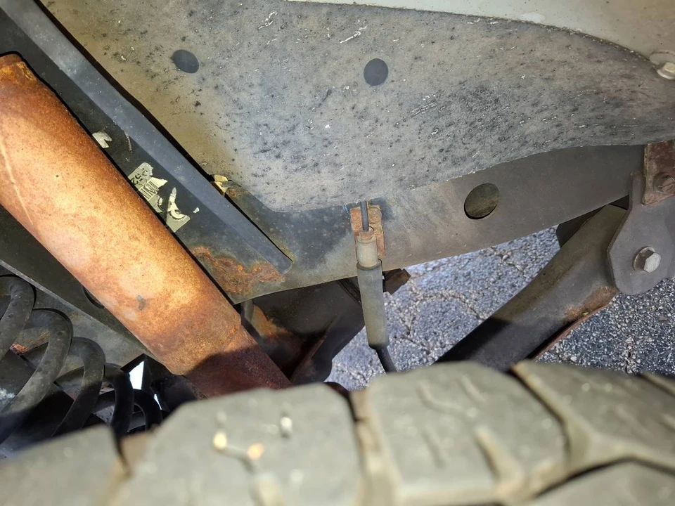 2005 Jeep TJ Wrangler - Image 16 of 22