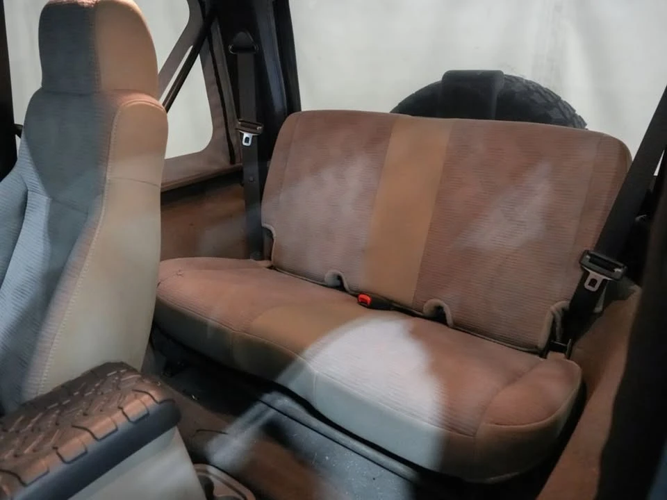 2005 Jeep TJ Wrangler - Image 9 of 11