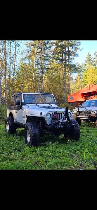 2005 Jeep TJ Wrangler - Image 4 of 10