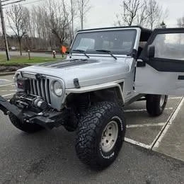 2005 Jeep TJ Wrangler - Image 2 of 10