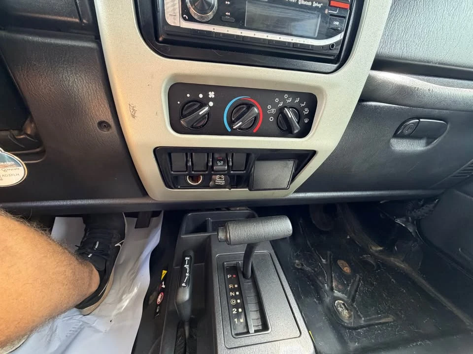 2005 Jeep TJ Wrangler - Image 11 of 13