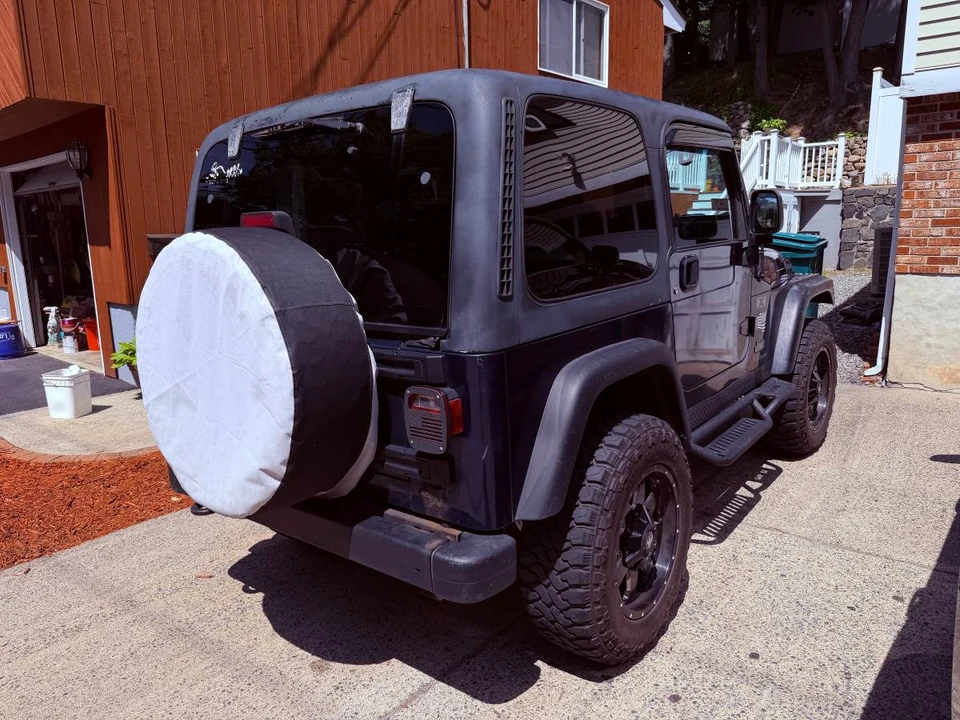 2005 Jeep TJ Wrangler - Image 5 of 7