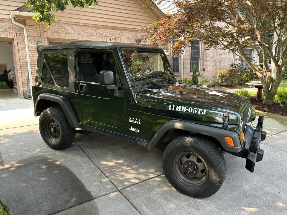 2005 Jeep TJ Wrangler - Image 17 of 31