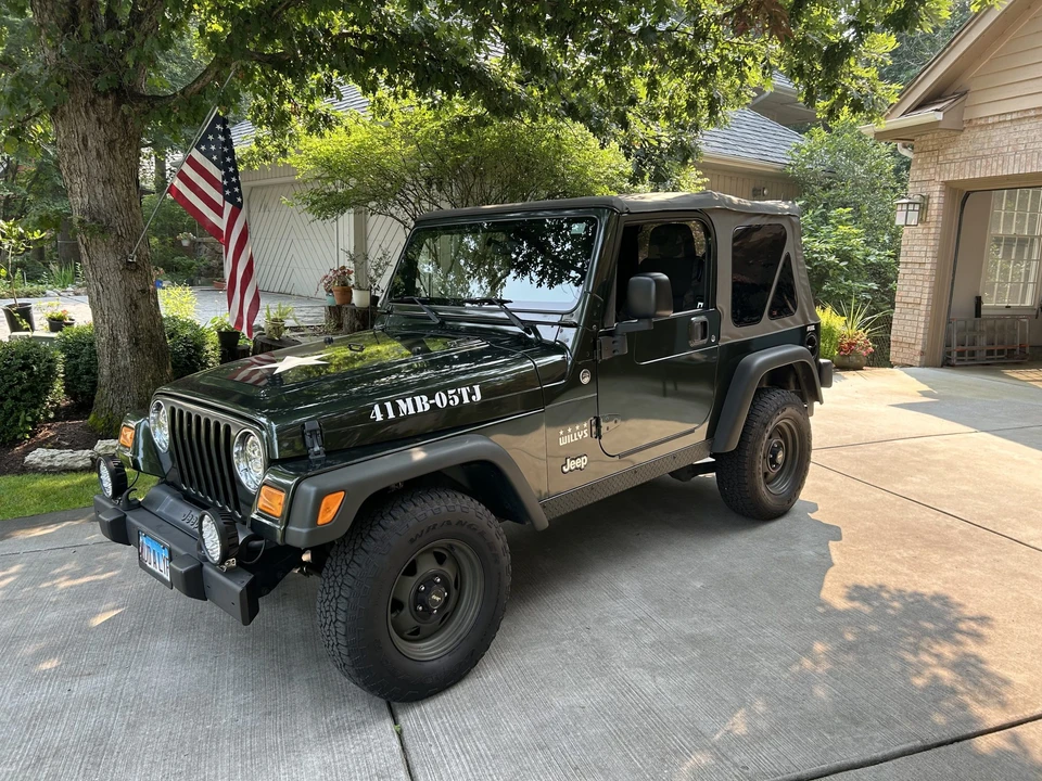 2005 Jeep TJ Wrangler - Image 12 of 31