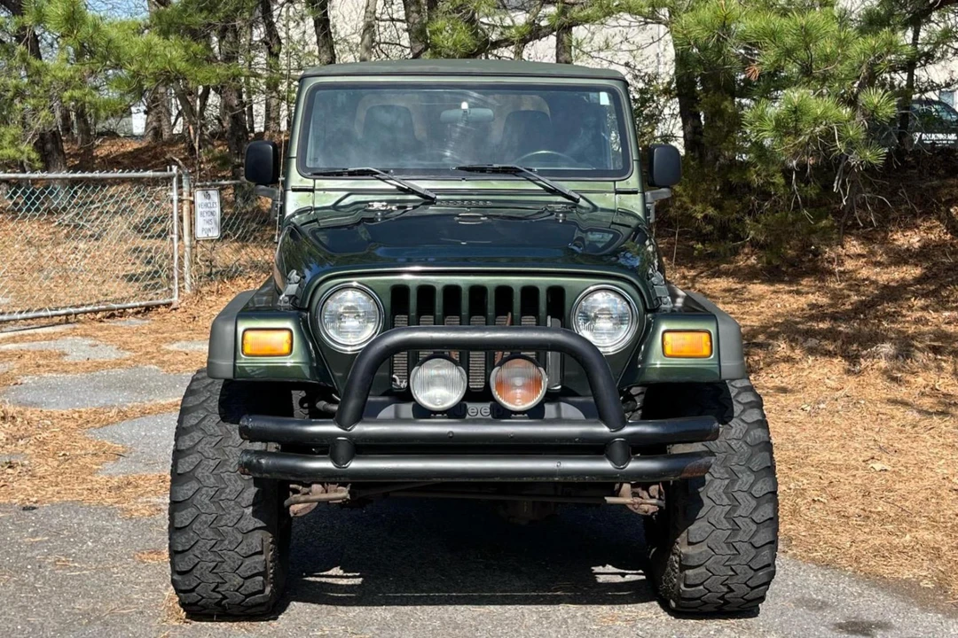 2005 Jeep TJ Wrangler - Image 2 of 31