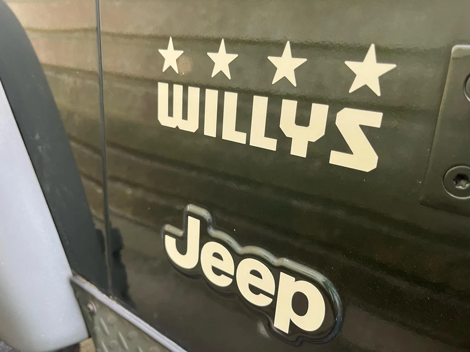 2005 Jeep TJ Wrangler - Image 28 of 31