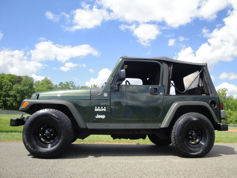 2005 Jeep TJ Wrangler - Image 15 of 31
