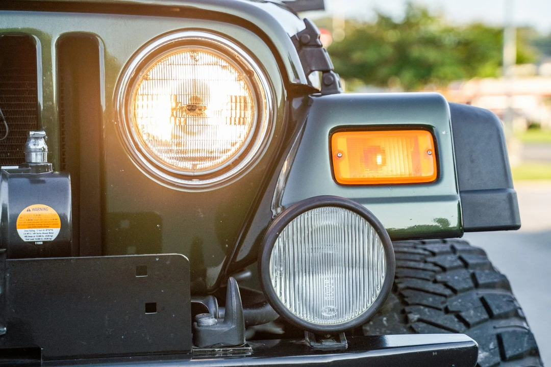 2005 Jeep TJ Wrangler - Image 24 of 31