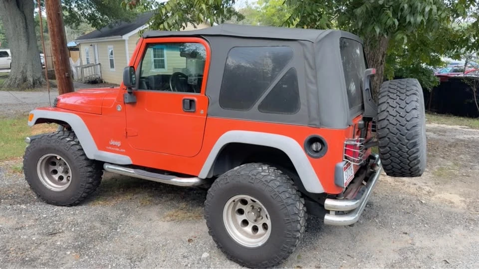 2005 Jeep TJ Wrangler - Image 3 of 4