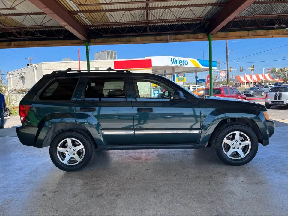2005 Jeep Grand Cherokee - Image 3 of 10