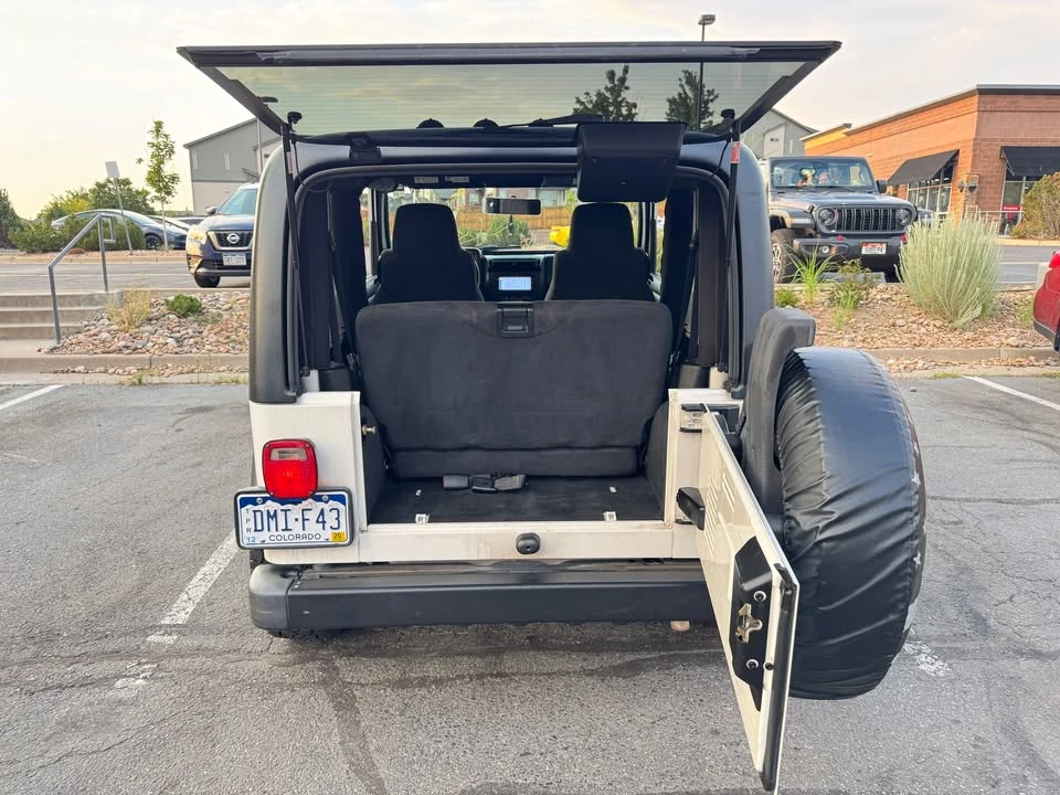 2005 Jeep TJ Wrangler - Image 11 of 15
