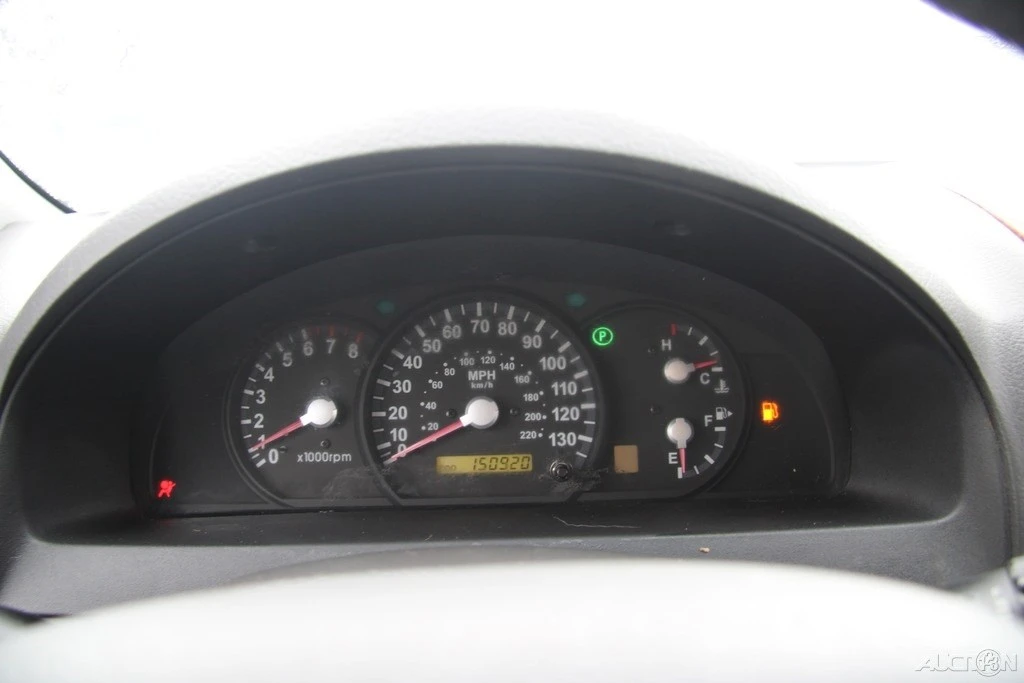 2005 Kia Sorento - Image 14 of 21