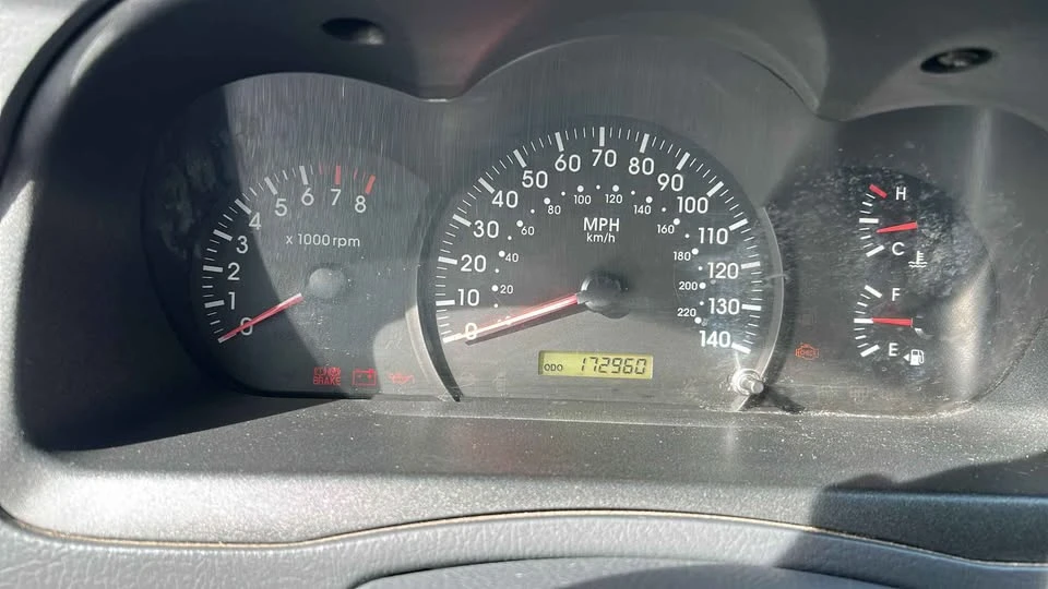 2005 Kia Spectra - Image 3 of 8
