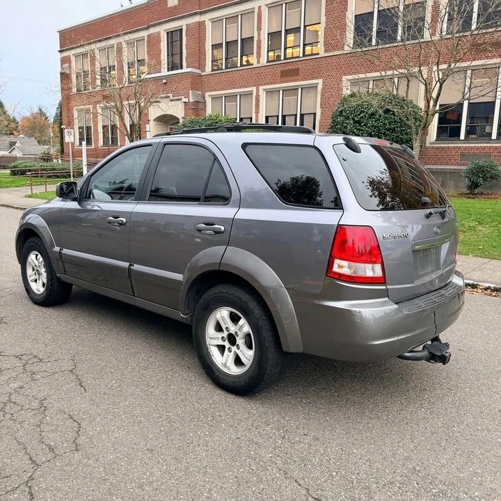 2005 Kia Sportage - Image 3 of 11