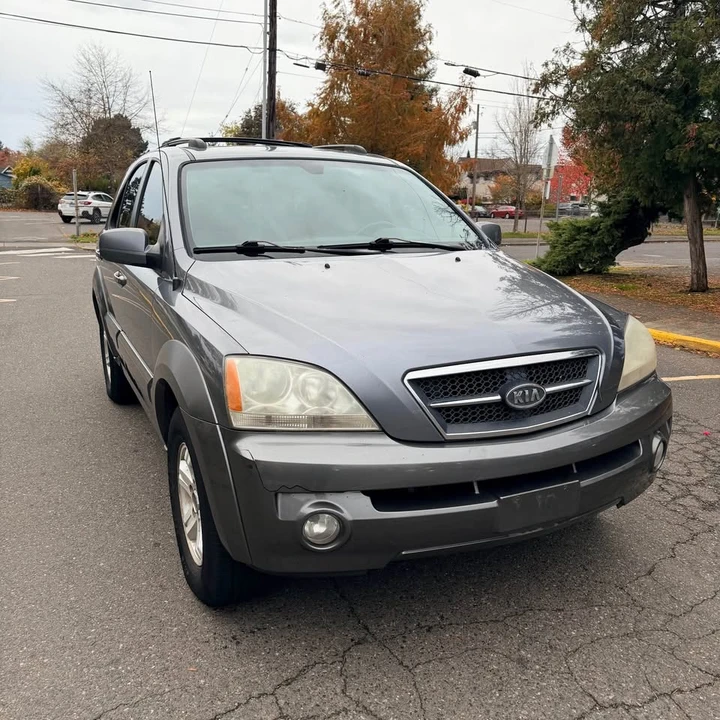 2005 Kia Sportage - Image 8 of 11