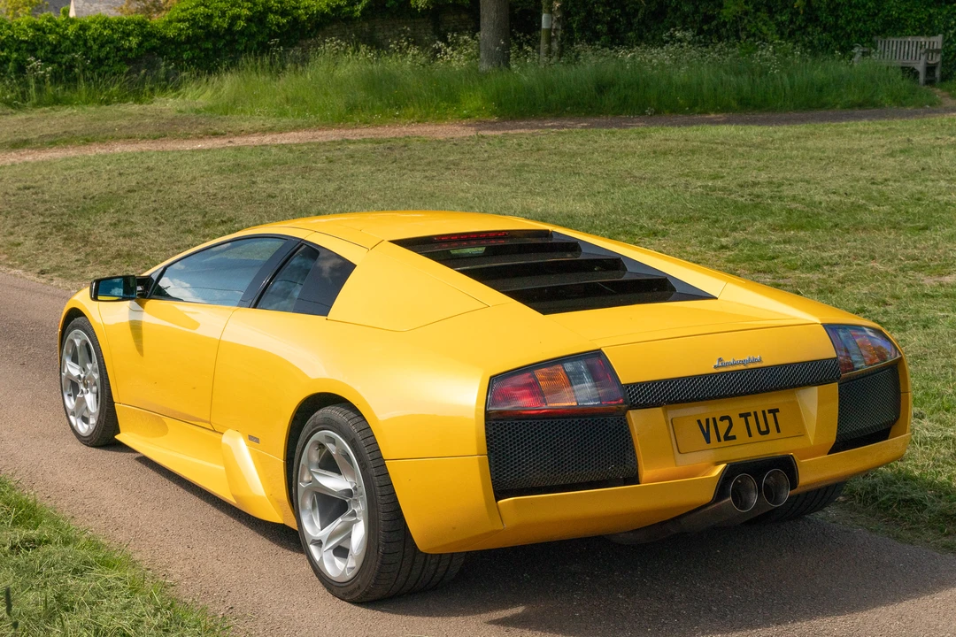2005 Lamborghini Murcielago - Image 12 of 31