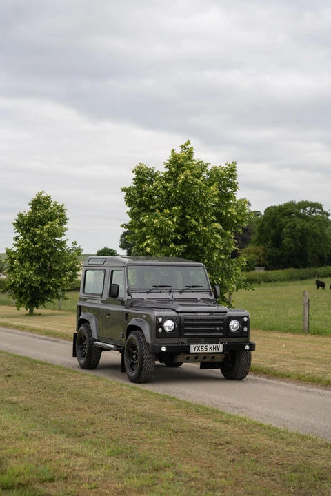 2005 Land Rover Defender 90 - Image 21 of 31