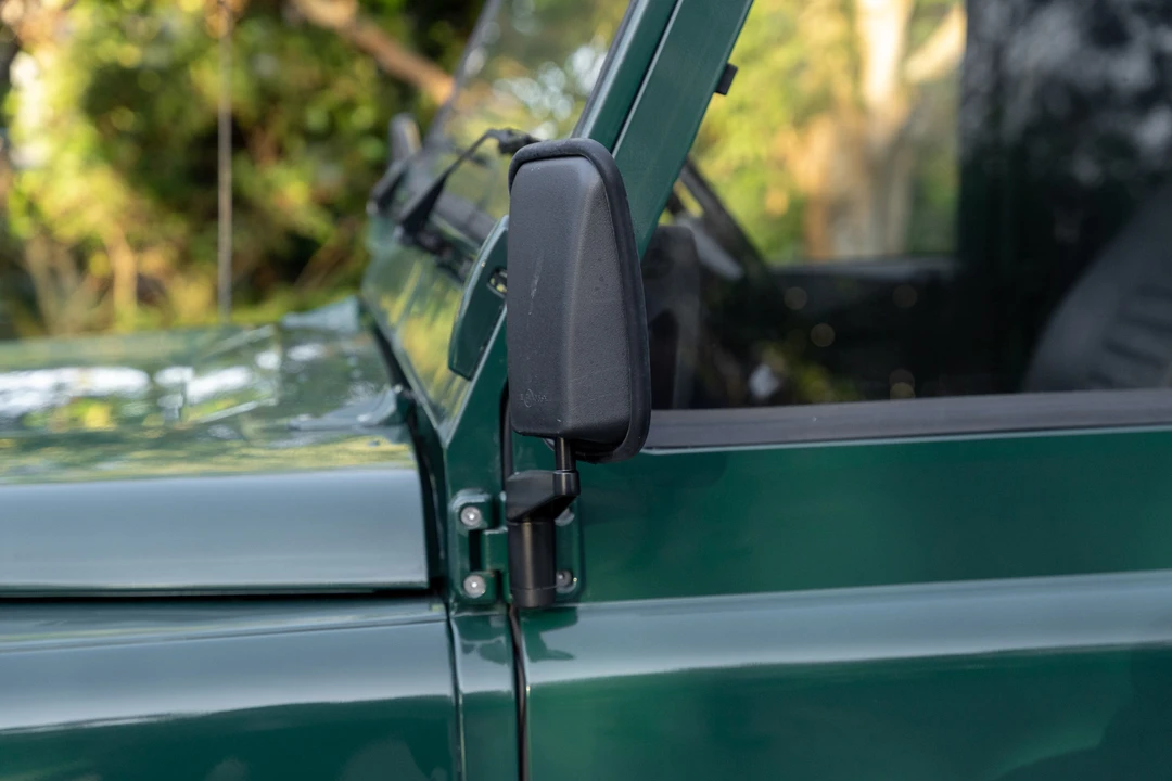 2005 Land Rover Defender 90 - Image 29 of 31